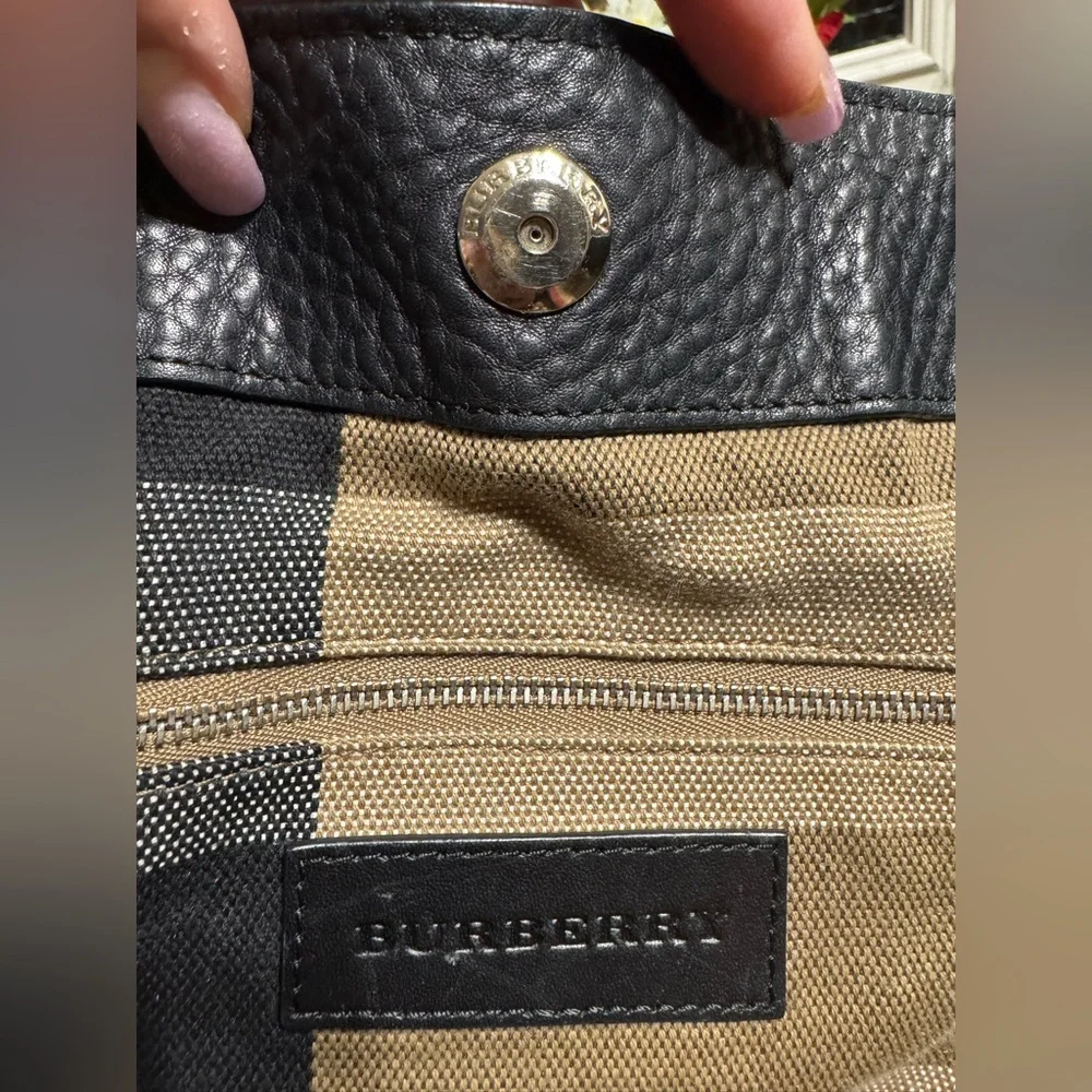 Burberry Black Pebbled Leather Hobo Shoulder Bag